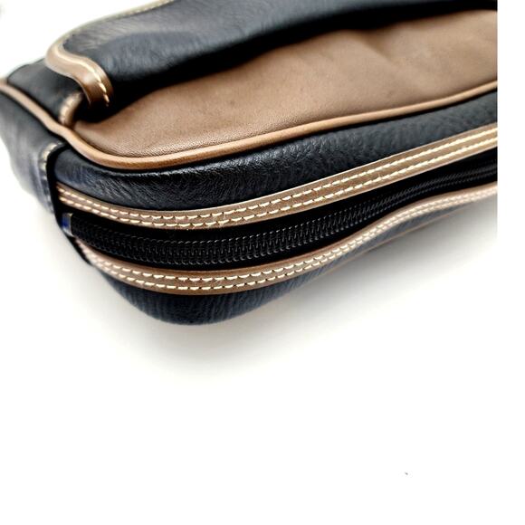 VINTAGE BALENCIAGA BLACK AND BROWN LEATHER TOILETRY BAG - Picture 13 of 16